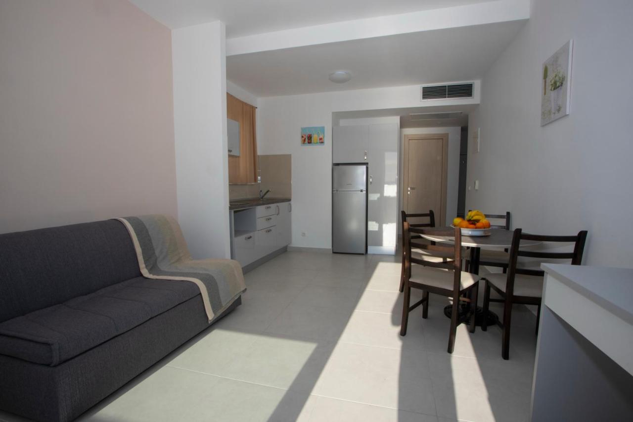 Apartments Medvidovic Baška Voda Exterior foto